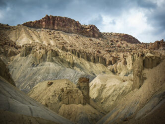 Amazing color in the formations west of the Continental Divide © 2012 L. Eilee S. George