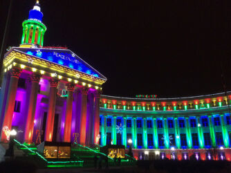 Holiday lighting at the Denver City & County Building © 2017 L. Eilee S. George